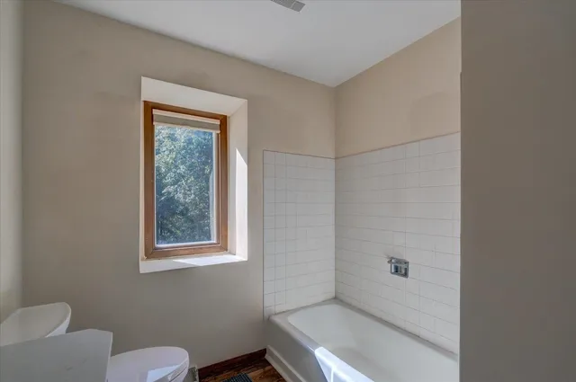 $799,900 | 7857 Schaller Road, Verona, WI 53593