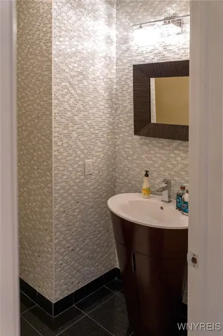 $997,500 | 1 Moranda Lane, Ellicottville, NY 14731