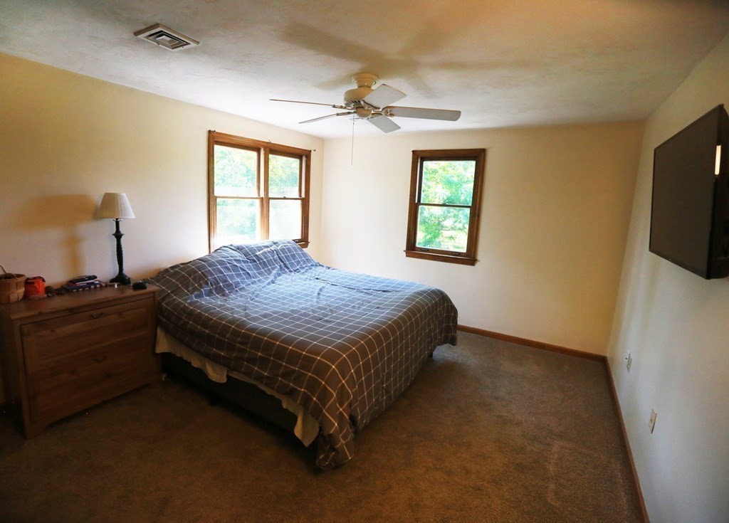5 Yoke Road, Unit 5 Bridgewater, MA 02324 - Photo 9 of 18 Gallery Image 9