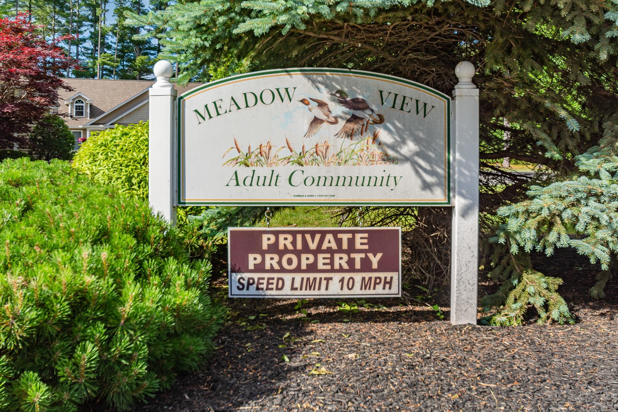 34 Settlers Way, Pelham, NH 03076 Compass