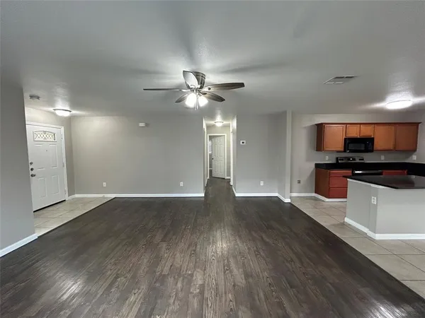 $1,895 | 2153 Benning Way, Fort Worth, TX 76177