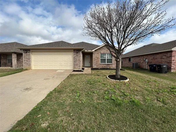 $1,895 | 2153 Benning Way, Fort Worth, TX 76177