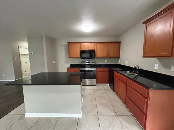 $1,895 | 2153 Benning Way, Fort Worth, TX 76177