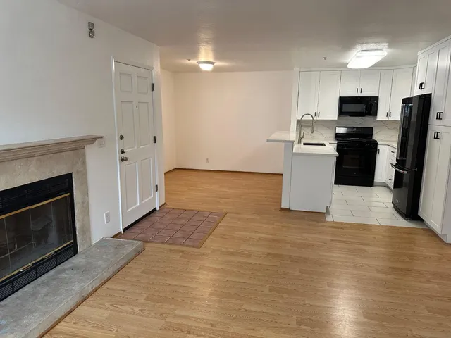 $595,000 | 808 Red Leaf Court, San Francisco, CA 94134