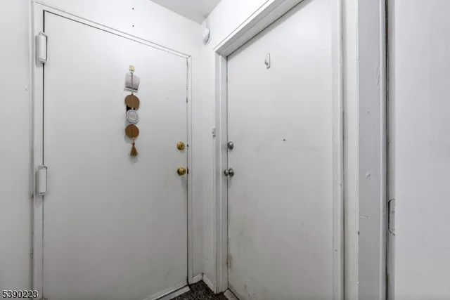 $259,000 | 528 Andria Avenue, Unit 253, Hillsborough, NJ 08844