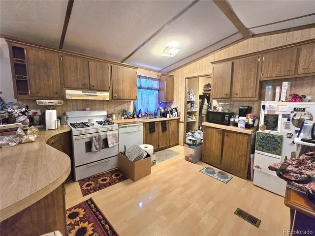 $38,000 | 3600 East 88th Avenue, Thornton, CO 80229