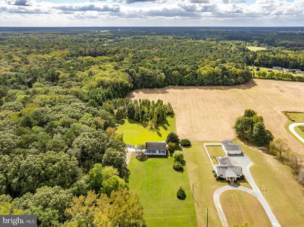 $560,000 | 31655 Morris Leonard Road, Parsonsburg, MD 21849