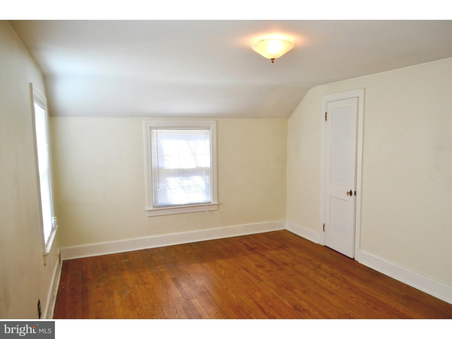 128 Roxboro Road Lawrence Township, NJ 08648 - Photo 4 of 6 Bedroom