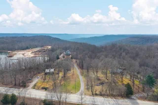 $844,929 | 10739 Monterey Highway, Monterey, TN 38574