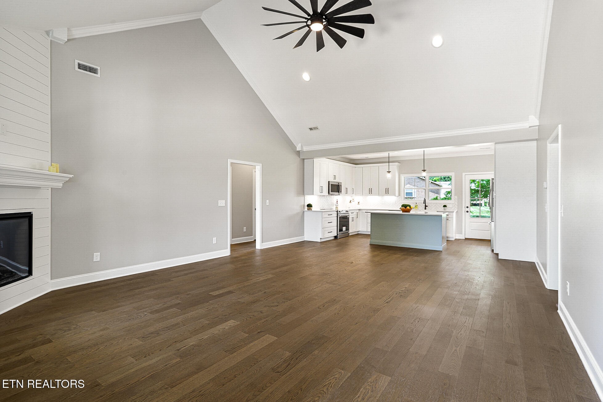 7245 Deville Way Powell, TN 37849 - Photo 5 of 40 Gallery Image 5