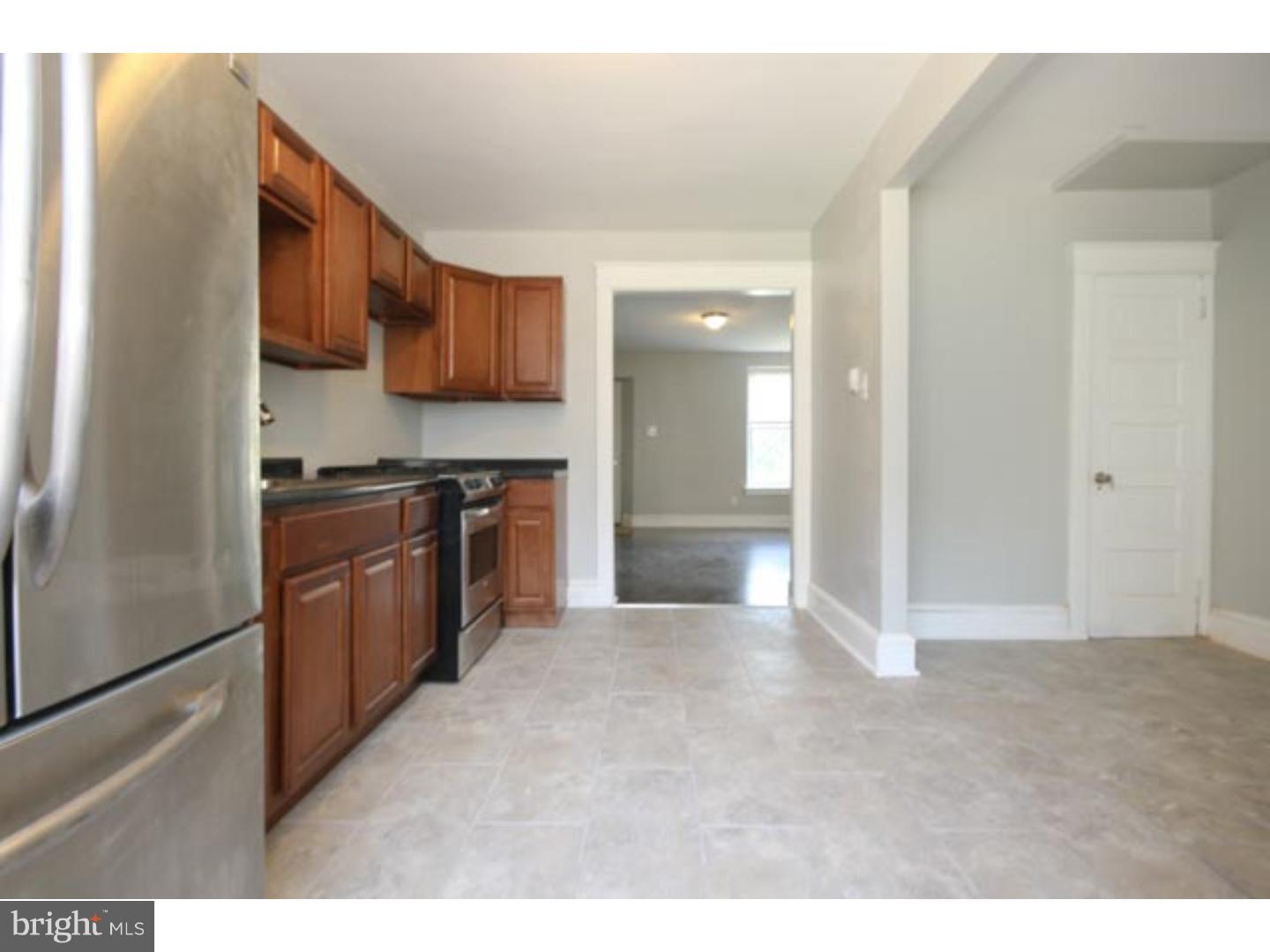 4652 Fernhill Road Philadelphia, PA 19144 - Photo 12 of 24 Kitchen