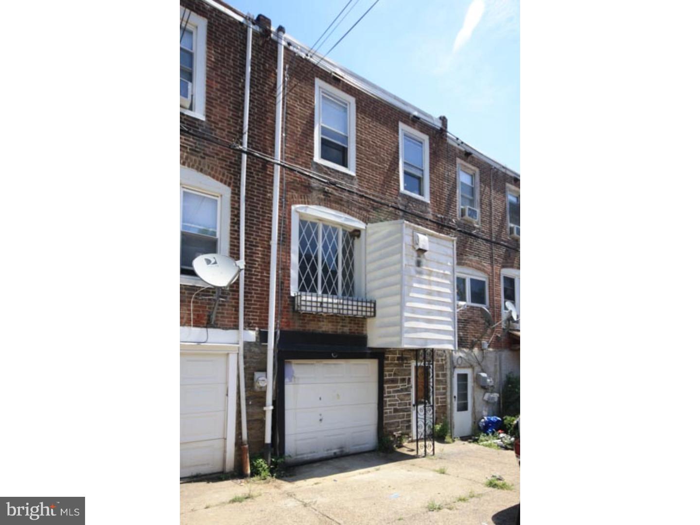 4652 Fernhill Road Philadelphia, PA 19144 - Photo 21 of 24 Exterior Back