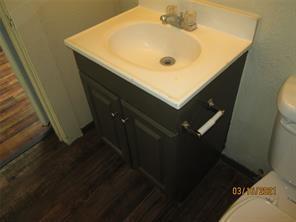 515 West Collins Street Denton, TX 76201 - Photo 12 of 17