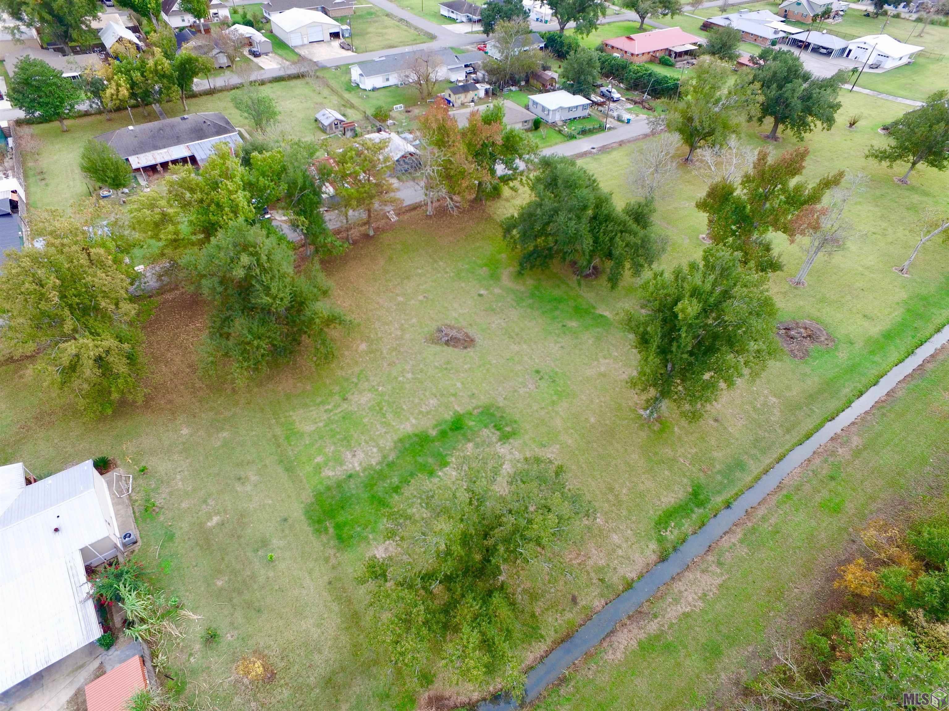 205 West 22nd Street Larose, LA 70373 - Photo 5 of 14