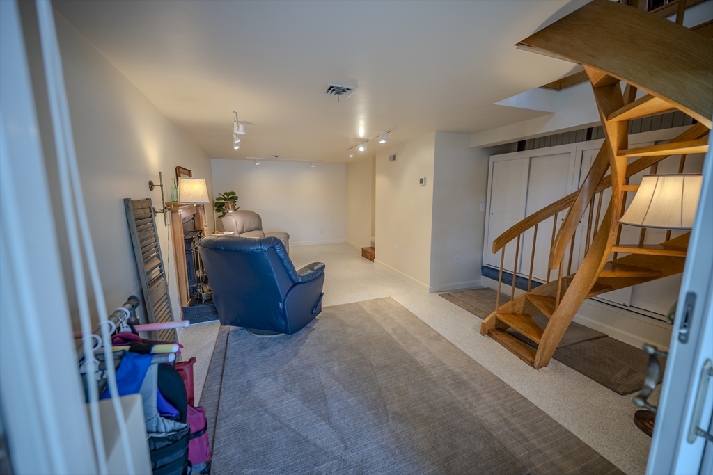 132 Paxton Road Spencer, MA 01562 - Photo 22 of 42