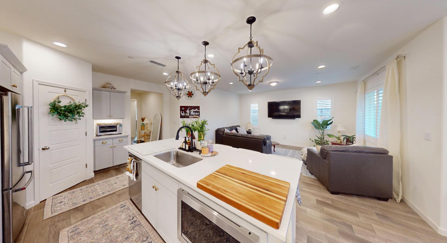 4245 Oak Knl Road Madera, CA 93636 - Photo 11 of 33 Gallery Image 11