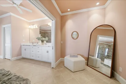 $1,995,000 | 607 East 15th Street, Houston, TX 77008
