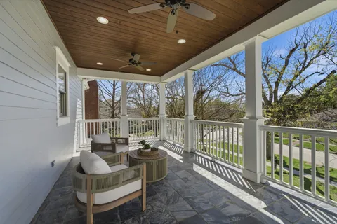 $1,995,000 | 607 East 15th Street, Houston, TX 77008