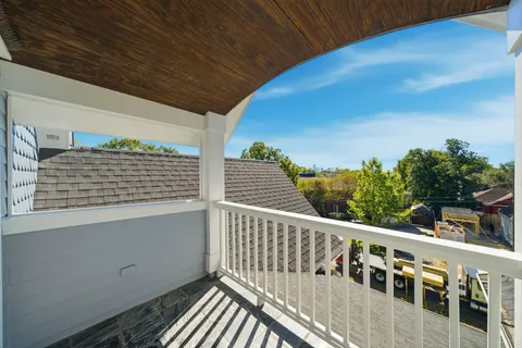 $1,995,000 | 607 East 15th Street, Houston, TX 77008