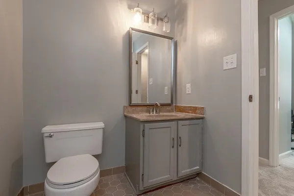 $240,000 | 3511 Barwood Circle, Memphis, TN 38122
