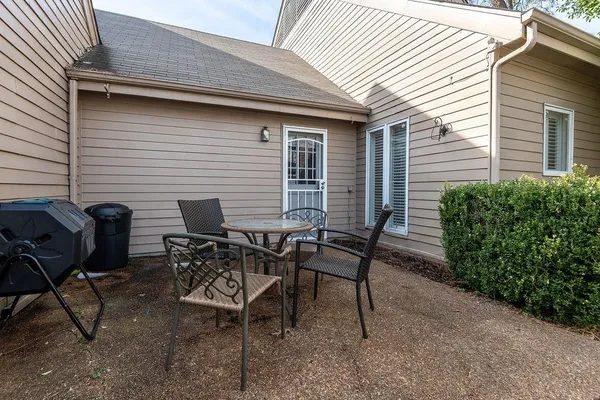 $240,000 | 3511 Barwood Circle, Memphis, TN 38122