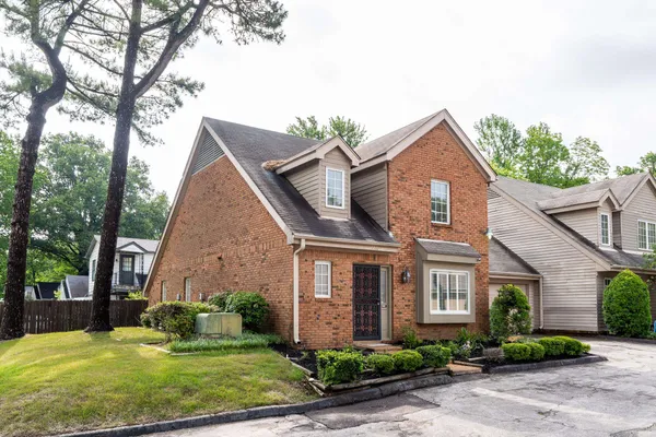 $240,000 | 3511 Barwood Circle, Memphis, TN 38122
