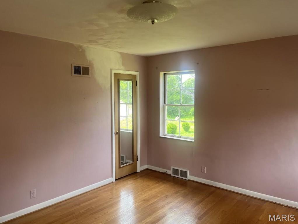 7236 South Roland Boulevard St. Louis, MO 63121 - Photo 10 of 18 Gallery Image 10