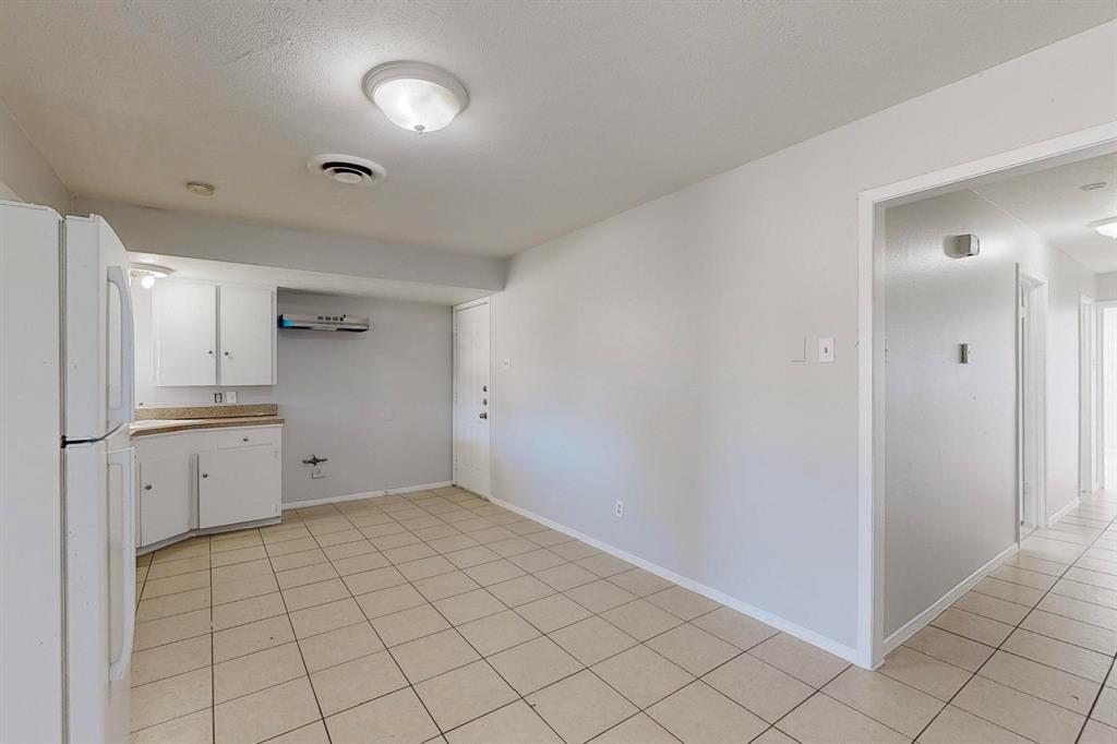 220 West Union Bower Road Irving, TX 75061 - Photo 11 of 30