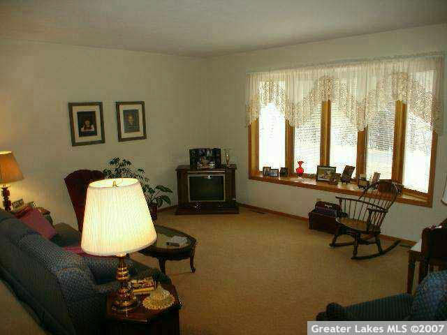10011 Cove Pointe Road Brainerd, MN 56401 - Photo 6 of 9 Gallery Image 6