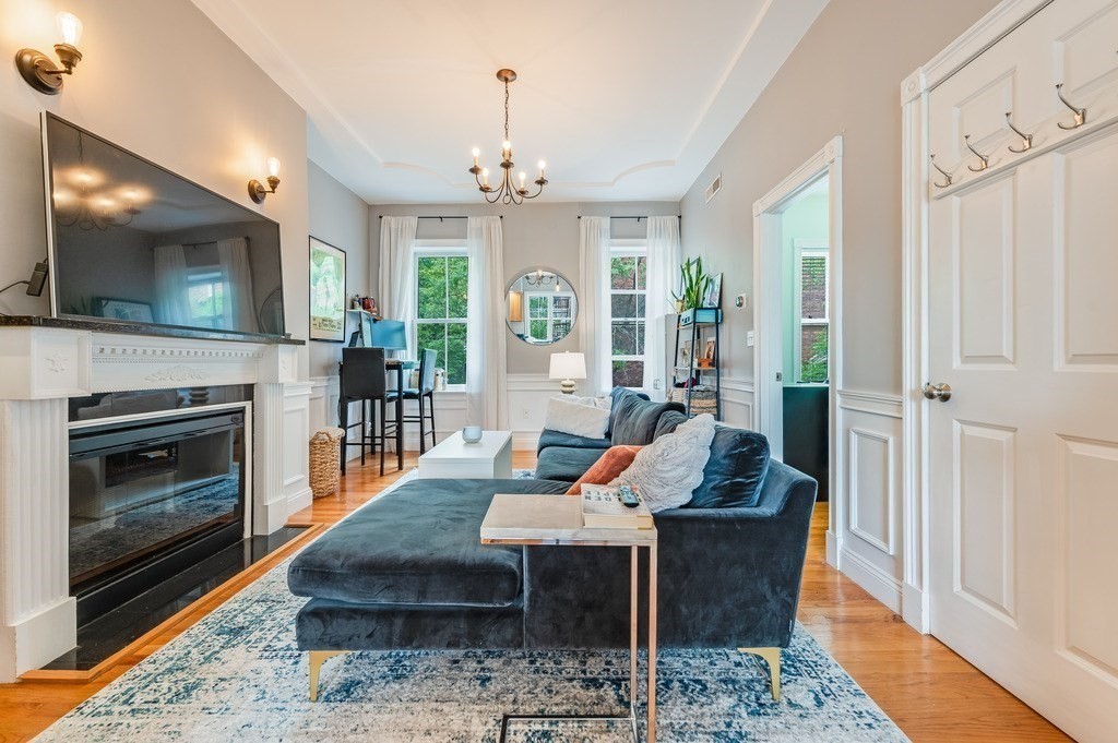 65 Baldwin Street, Unit 2 Boston, MA 02129 - Photo 6 of 17