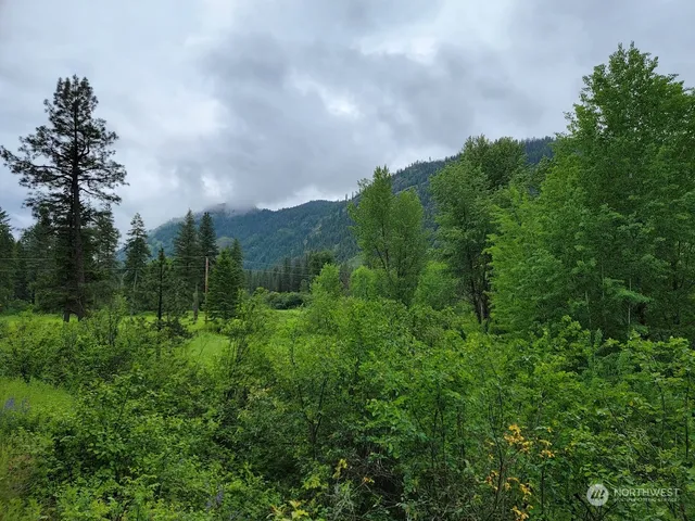 $385,000 | 2510 East San Poil Road, Keller, WA 99140