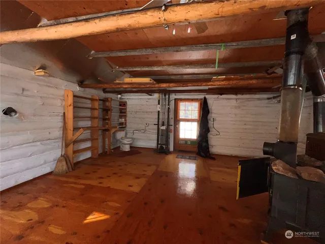 $385,000 | 2510 East San Poil Road, Keller, WA 99140