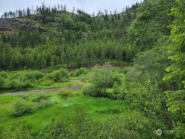 $385,000 | 2510 East San Poil Road, Keller, WA 99140