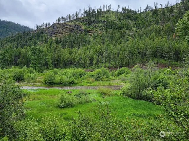 $385,000 | 2510 East San Poil Road, Keller, WA 99140