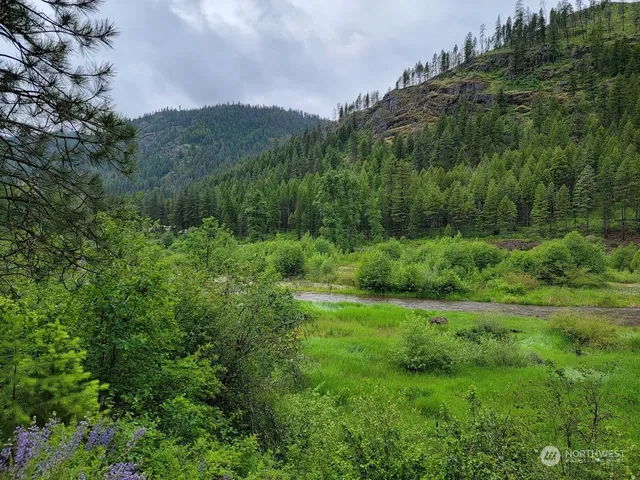 $385,000 | 2510 East San Poil Road, Keller, WA 99140