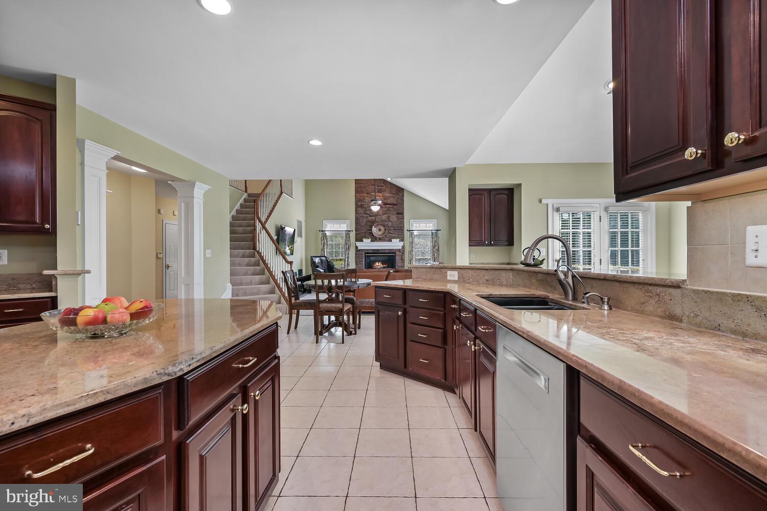 11005 Hunters View Road Ellicott City, MD 21042 - Photo 15 of 71 Kitchen