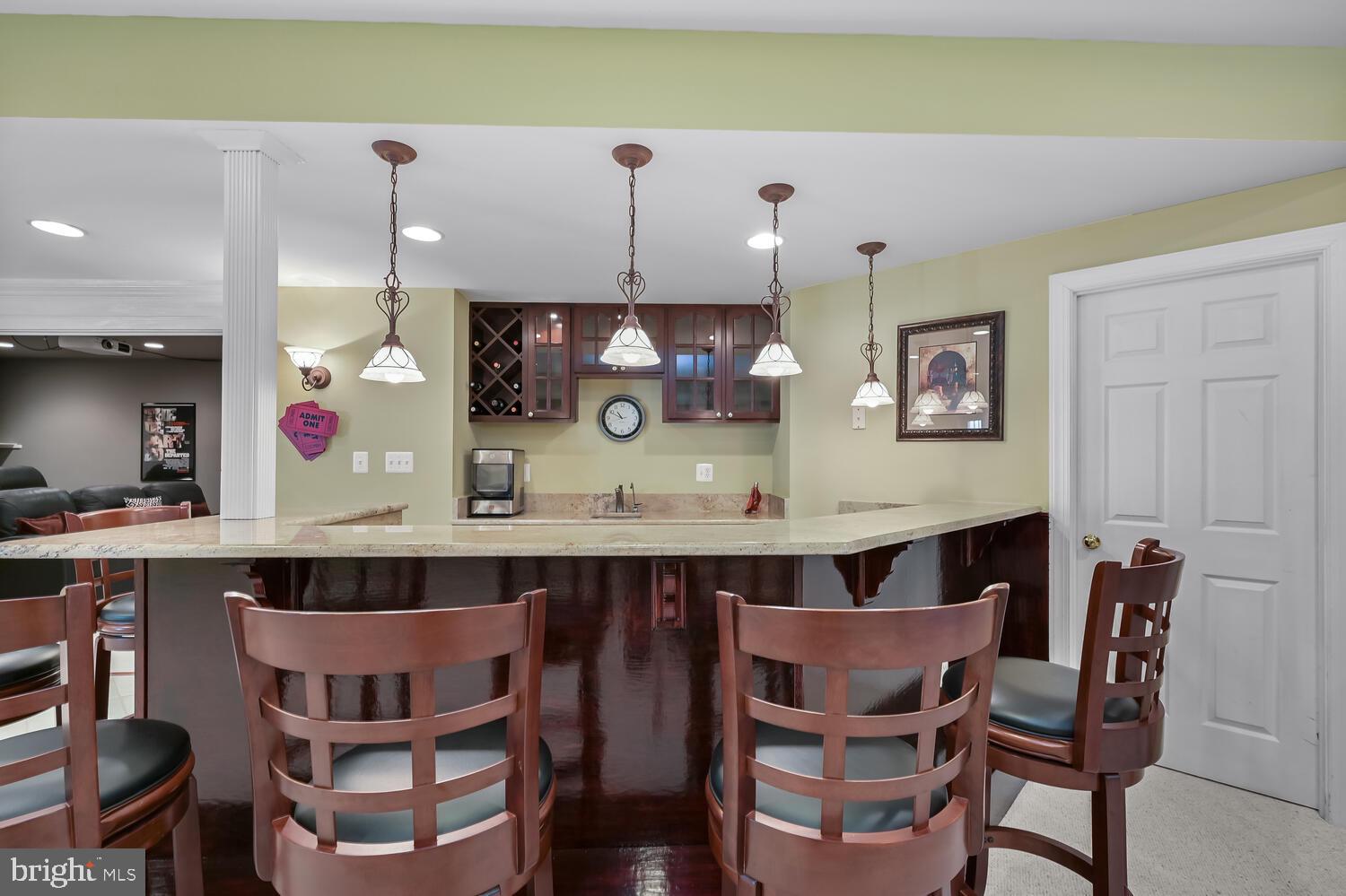 11005 Hunters View Road Ellicott City, MD 21042 - Photo 46 of 71 Custom Bar