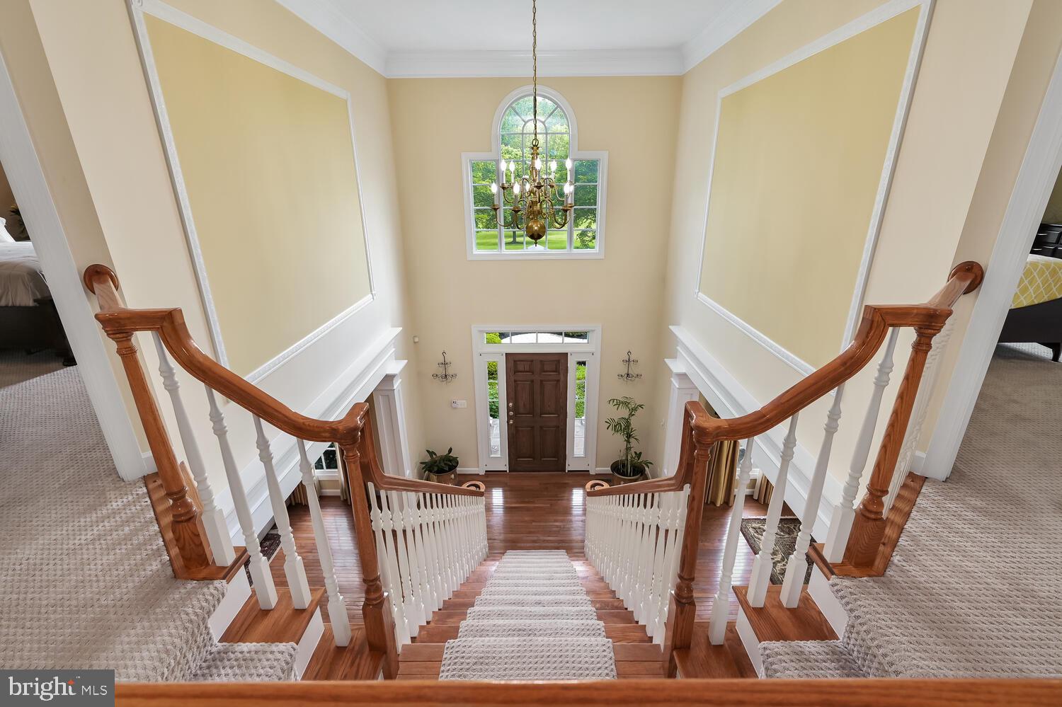 11005 Hunters View Road Ellicott City, MD 21042 - Photo 10 of 71 Grand Two Story Foyer