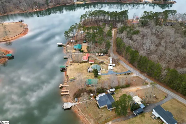 $525,000 | 694 Holloway Cove Road, Chappells, SC 29037