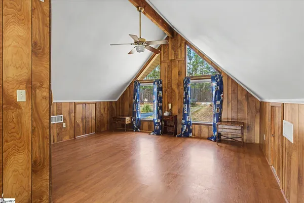 $525,000 | 694 Holloway Cove Road, Chappells, SC 29037
