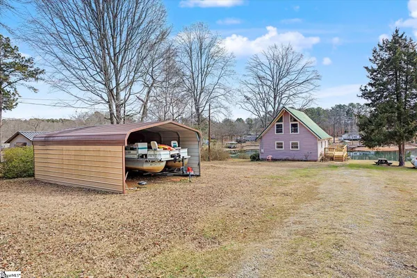 $525,000 | 694 Holloway Cove Road, Chappells, SC 29037