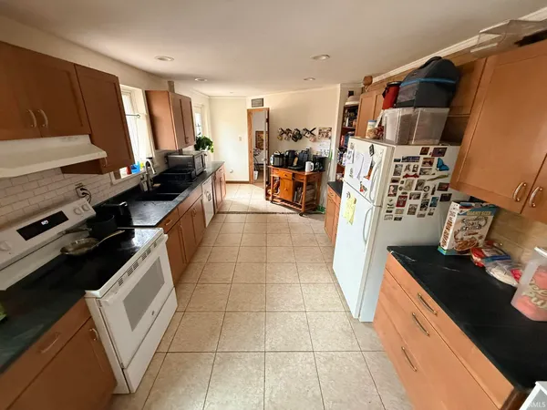 $2,295 | 1310 East Prairie Drive, Bloomington, IN 47408