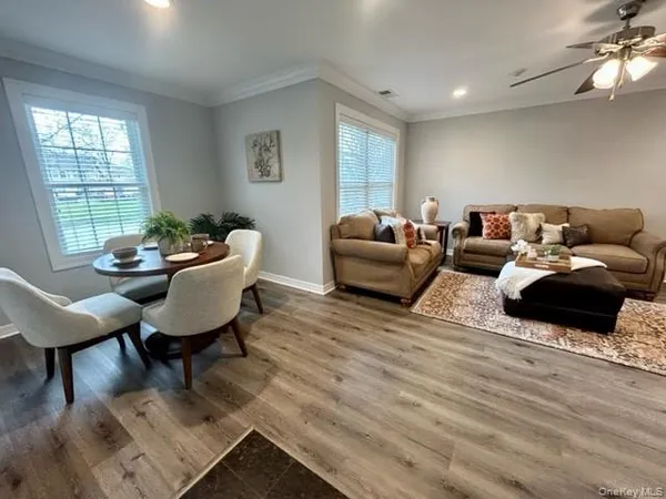 $2,495 | 1003 Vista View Drive, Unit 1003, Farmingville, NY 11738