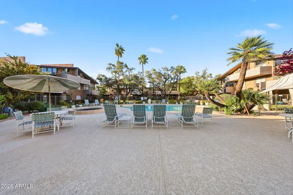 $374,900 | 10 West Northern Avenue, Unit 2, Phoenix, AZ 85021