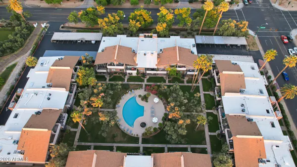 $374,900 | 10 West Northern Avenue, Unit 2, Phoenix, AZ 85021