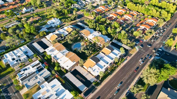 $374,900 | 10 West Northern Avenue, Unit 2, Phoenix, AZ 85021