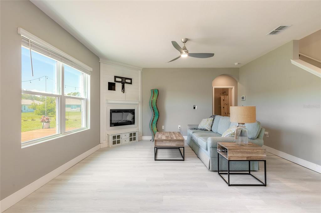319 Sunset View Drive Edgewater, FL 32141 - Photo 14 of 50