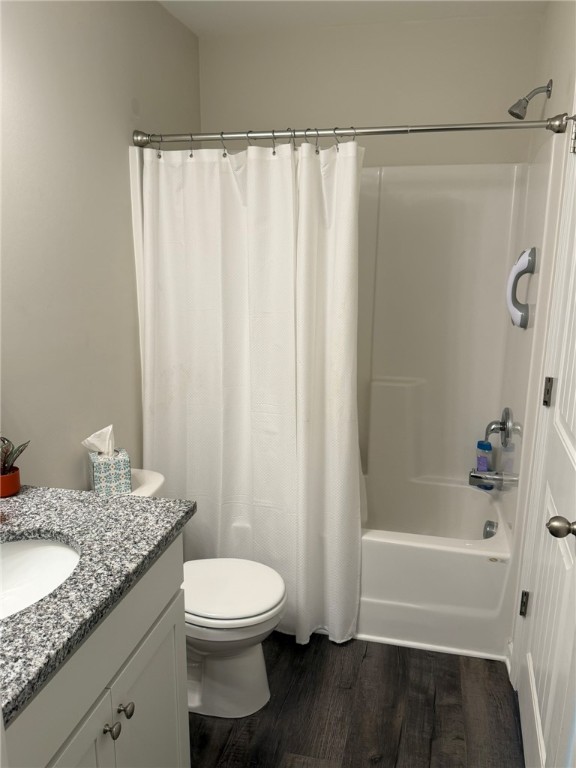 131 Adger Road Pendleton, SC 29670 - Photo 10 of 23 Main floor bathroom