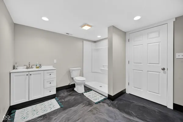 $499,900 | 559 Northwest Santee Drive, Greensburg, IN 47240