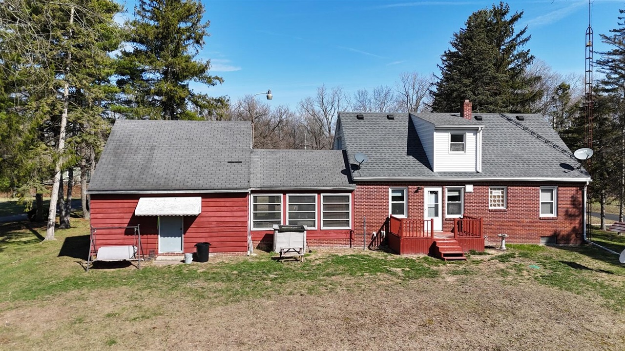 2365 West Temperance Road Temperance, MI 48182 - Photo 34 of 35